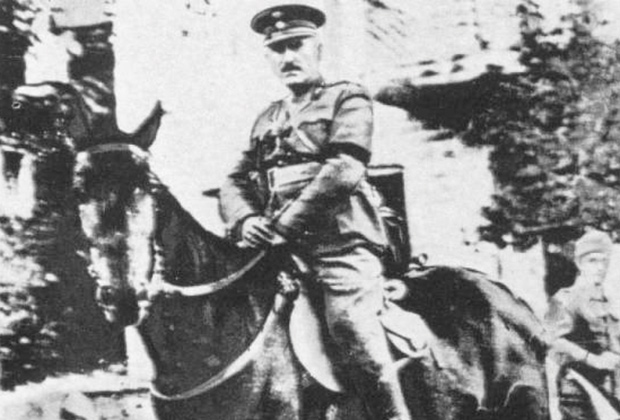 Colonel Constantine Davakes of the Greek Army. One of the key Greek leaders in stopping the Italian invasion of 1940.