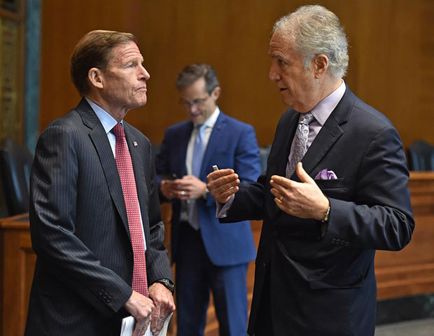 Senator Richard Blumenthal (D-CT), Senate Armed Services Committee with Andy Manatos, PHOTOS: BILL PETROS
