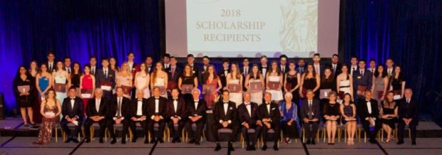 2018 PanHellenic Recipients with the PanHellenic Board of Directors and Academic Committee; All photos courtesy of Sofia Spentzas - Spiral Art Design