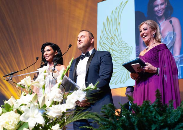 Gala Chairs Danielle & Alex Samoylovich with Eleni Bousis, chair of the Founding Board for the Hippocratic Cancer Research Foundationș PHOTO: CHRIS BOUBRIS PHOTOGRAPHY