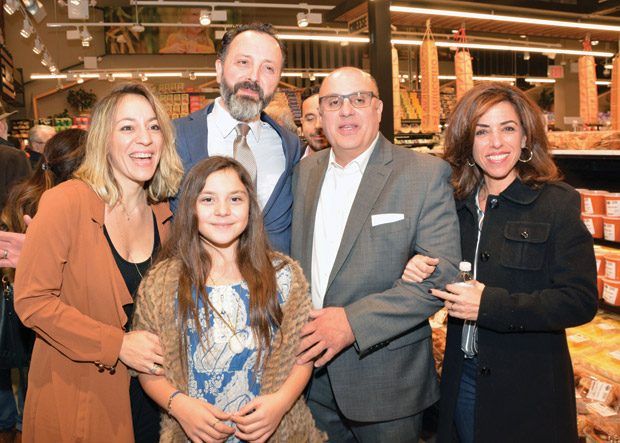 Faye and Thomas Tsamis with daughter Calliope and Peter & Maria Mamais; Photo: ETA PRESS / Christos Cavvadas