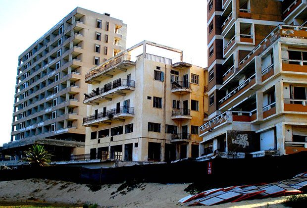 The "ghost town" of Famagusta. The Turkish occupying authorities still don't allow its inhabitants to return to their homes