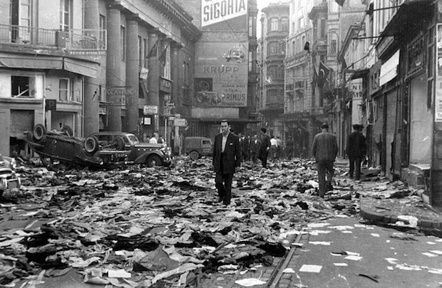 The Turkish Pogrom against the Greeks of Constantinople. September 6-7, 1955