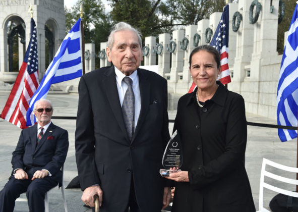 Zacharie Vinios presents the Vasilios S. Haseotes Service Award to Efthemios J. "Tim" Bentas