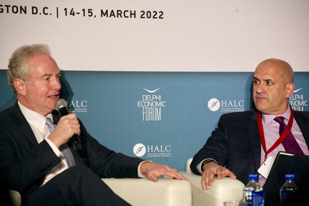 Zemenides interviewing Senator Chris Van Hollen at the “Southeast Europe and Eastern Mediterranean Forum” hosted by Kathimerini, HALC and the Delphi Economic Forum (March 2022)