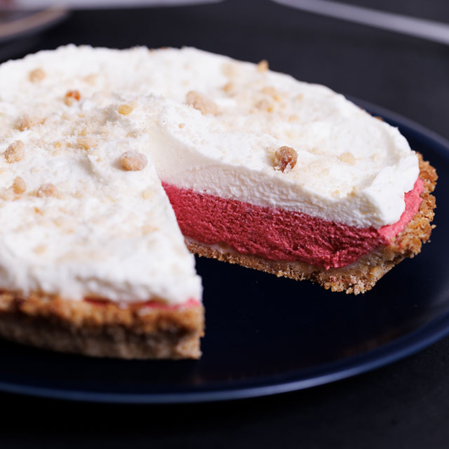 Strawberry Mousse Pie 3.5 carbs per slice
