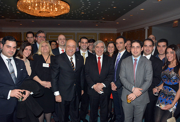 US Secretary of Energy, Dr. Ernest Moniz, with Andreas Komosdromos, Despina Axiotakis and members of the Youth division of the Cyprus US Chamber of Commerce. Also, Cyprus Trade Commissioner, Aristos Constantine, Laura Neroulias, Nicolas Nicolaou, Renos Savvides, Stathis Theodoropoulos, Iacovos Zachariades, Nicholas Kinnis, Dimitris Comodromos, Anthony Kinnis, Nick Kinnis, Savvas Argyrou and Eleni Eracleous, PHOTO: ETA PRESS