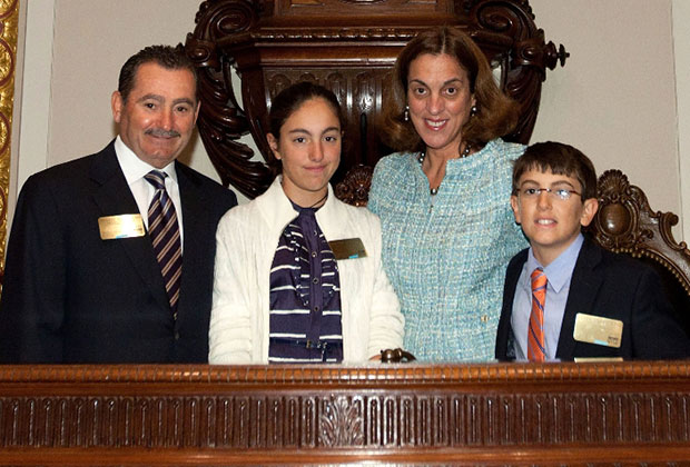 Sakellaris Family: George, Christina, Caterina & Peter