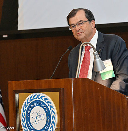 Leadership 100 Chairman Demetrios G. Logothetis addresses General Assembly, at 32nd Annual Leadership 100 Conference